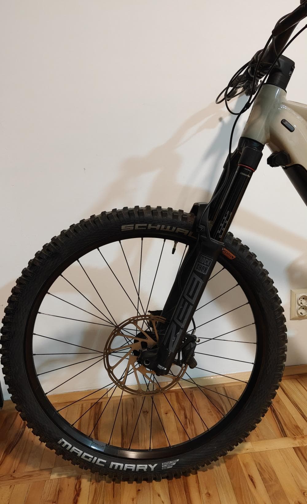 Enduro Focus NOVO (L) 625WH 29" 180mm
