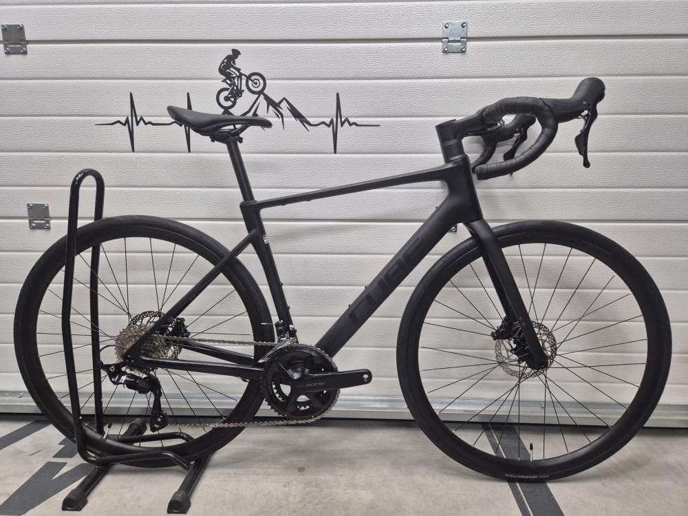 Cube Attain C:62 Race 105 Vel.53 cm TOP