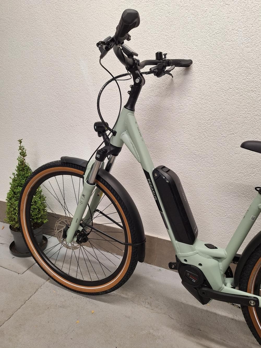 Pegasus Solero 28 (Size-45cm) Bosch CX4 545Wh NOVO